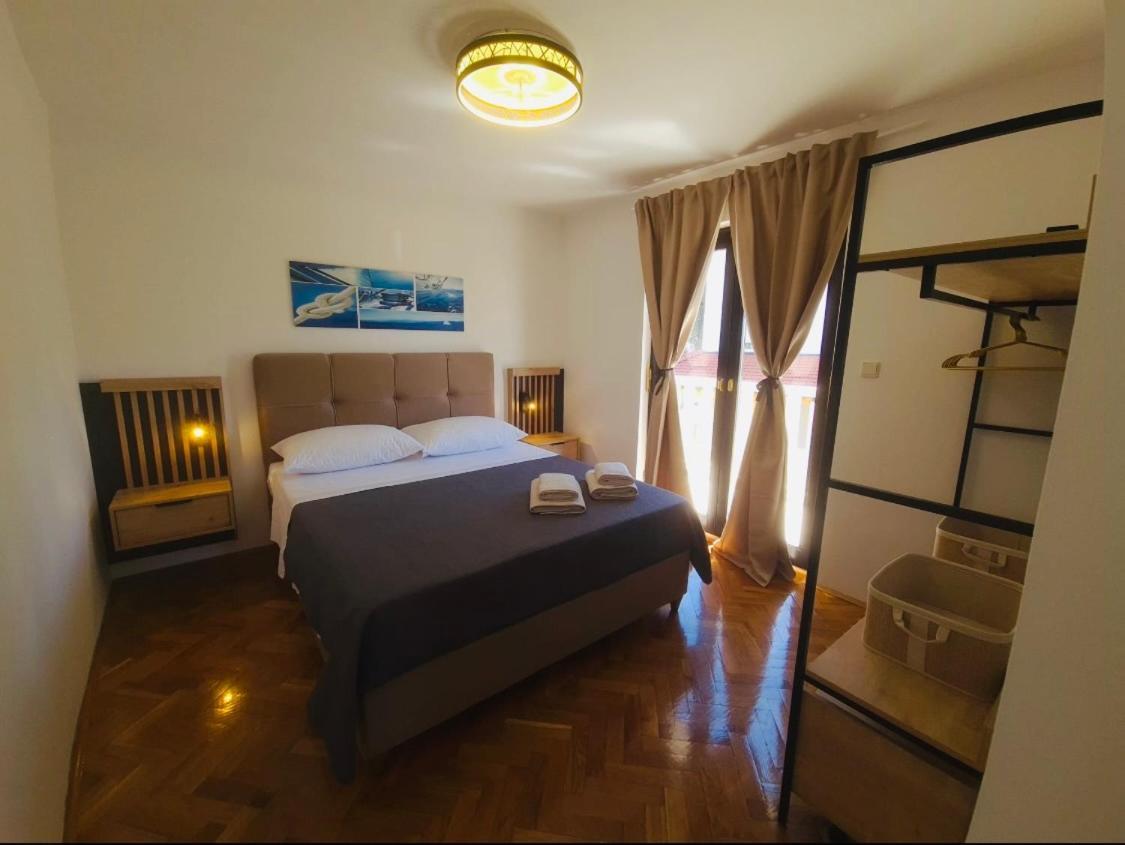 Apartments Mia Округ Горни Екстериор снимка