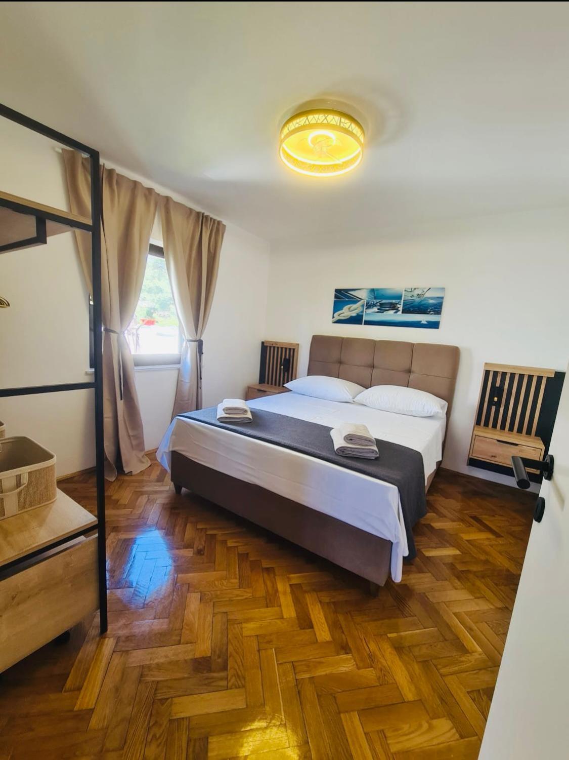 Apartments Mia Округ Горни Екстериор снимка