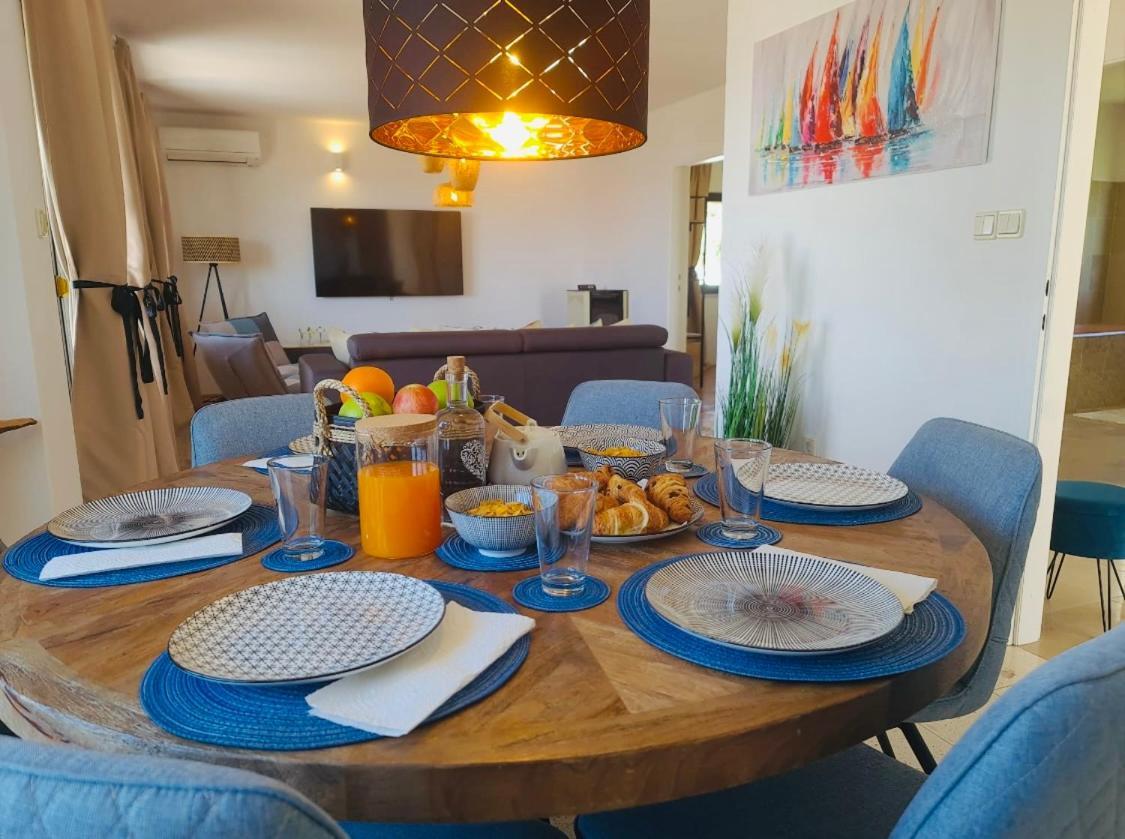 Apartments Mia Округ Горни Екстериор снимка